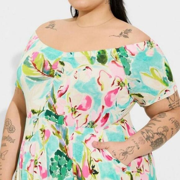 Torrid Women's Plus Size Mini Soft Off-Shoulder Skater Floral Dress - Picture 4 of 5